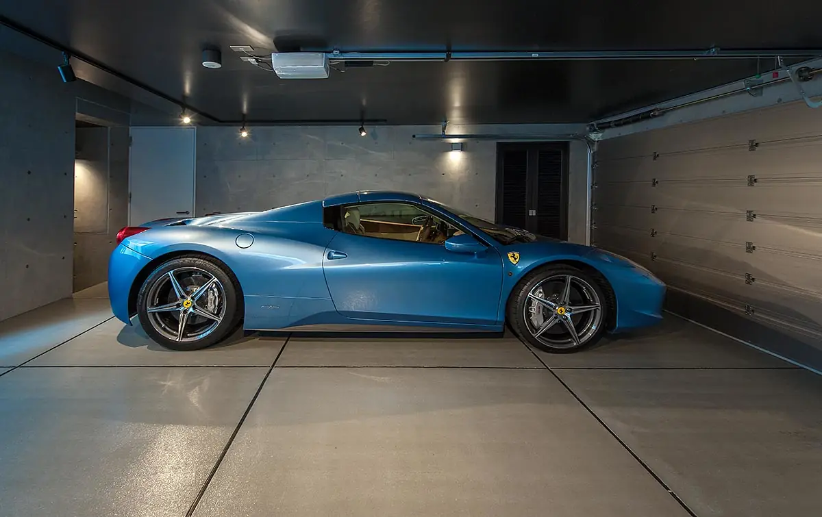 ビルトインガレージの建築実例_013